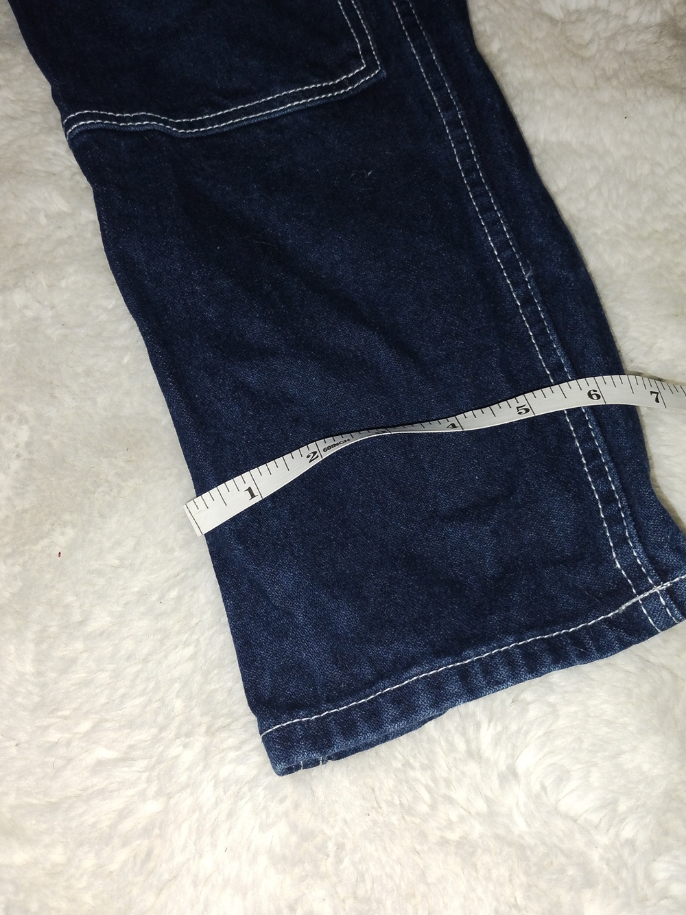 Women's Straight Leg Jeans with Contrast Stitching - Dark Blue - Picture 6 of 6